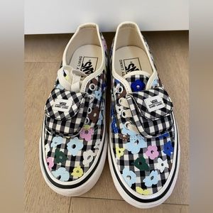 Brand new Vans x Sandy Liang size 6